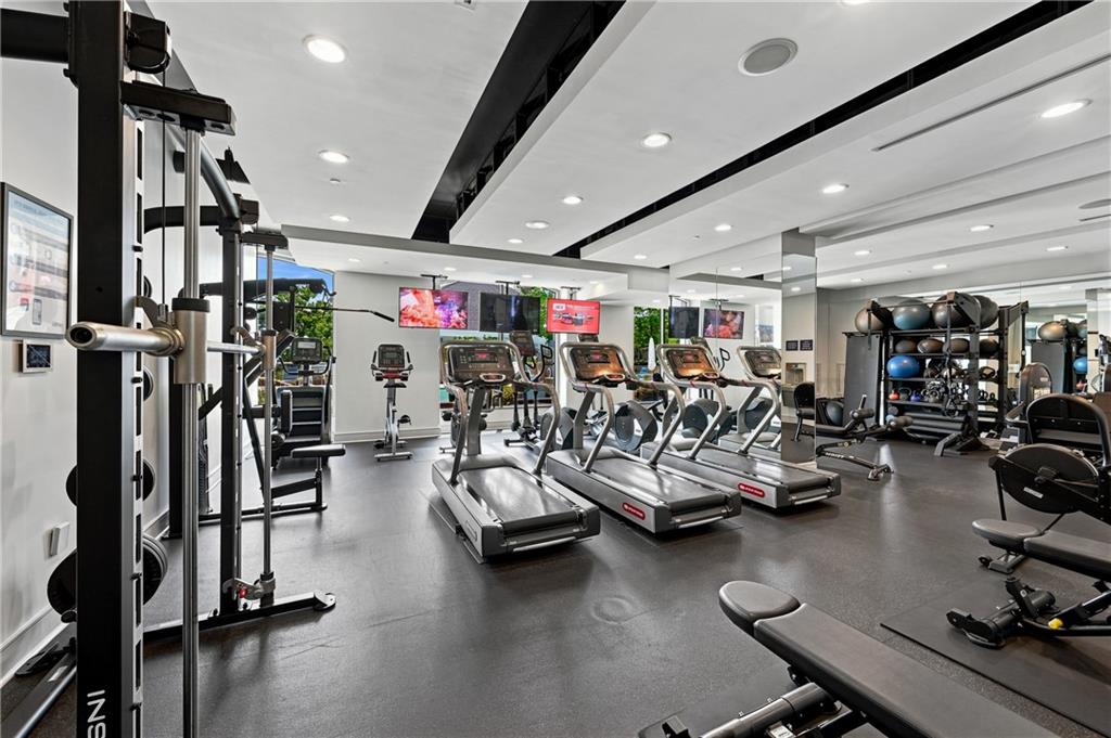 2795 Peachtree Road NE Unit 1608