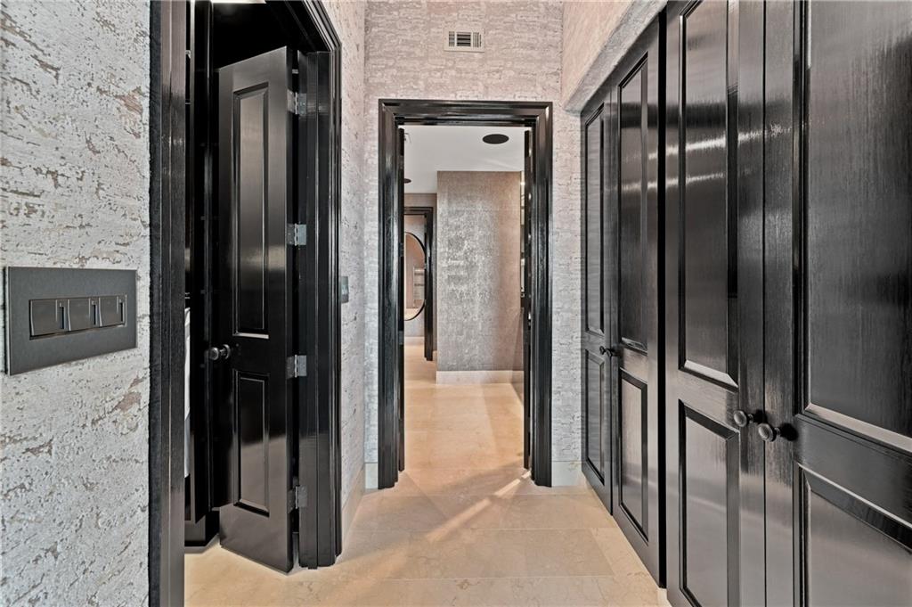 2795 Peachtree Road NE Unit 1608