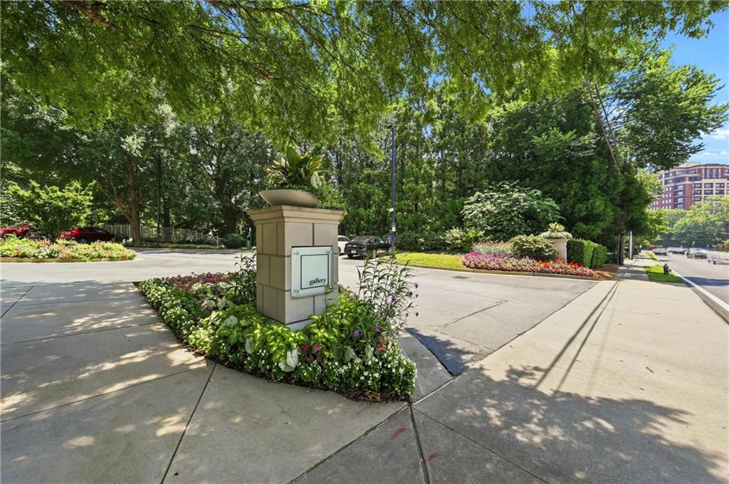 2795 Peachtree Road NE Unit 1608