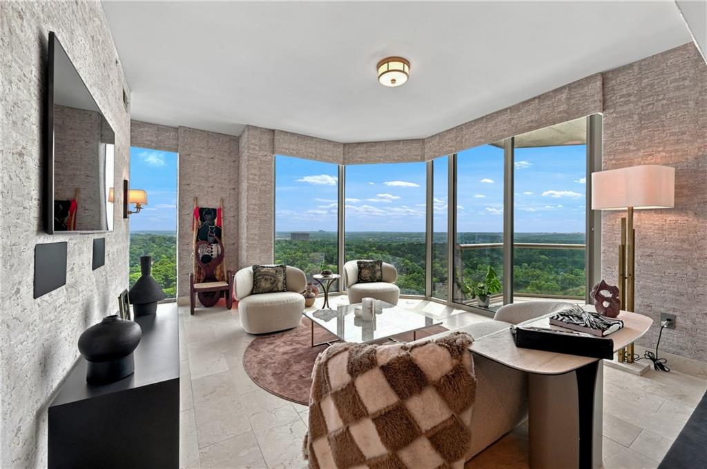 2795 Peachtree Road NE Unit 1608