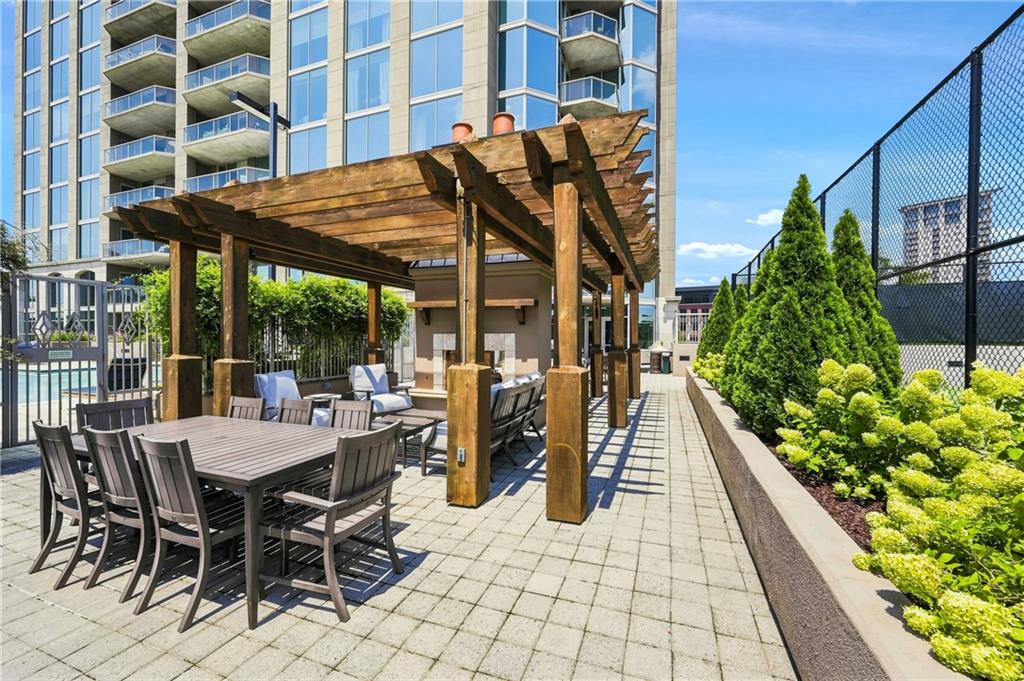 2795 Peachtree Road NE Unit 1608