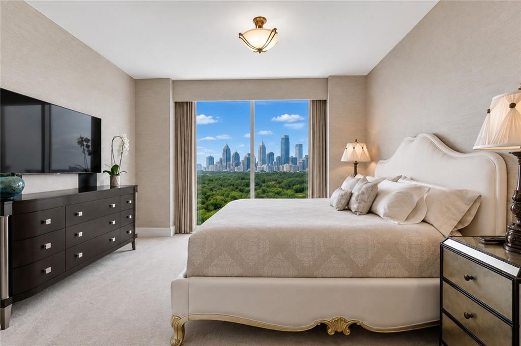 2795 Peachtree Road NE Unit 1608