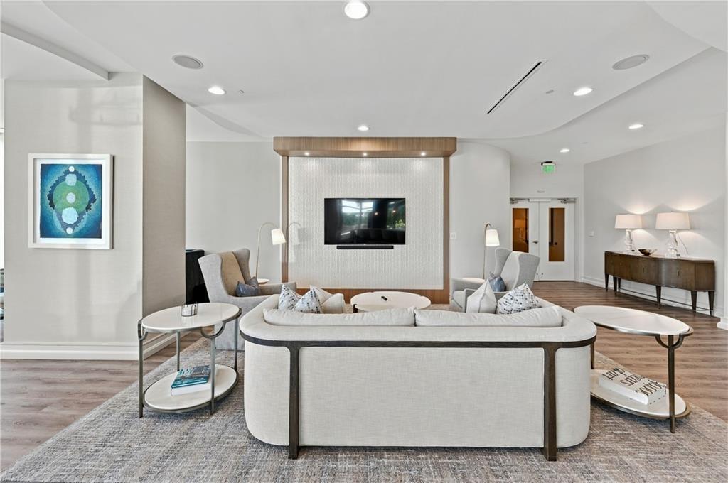 2795 Peachtree Road NE Unit 1608