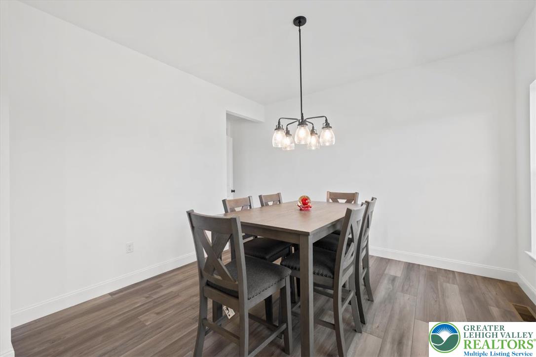94 Heartwood Court