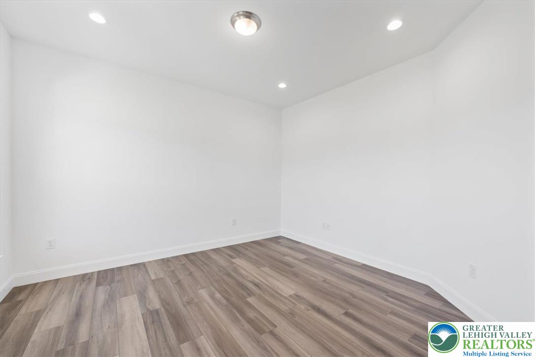 94 Heartwood Court