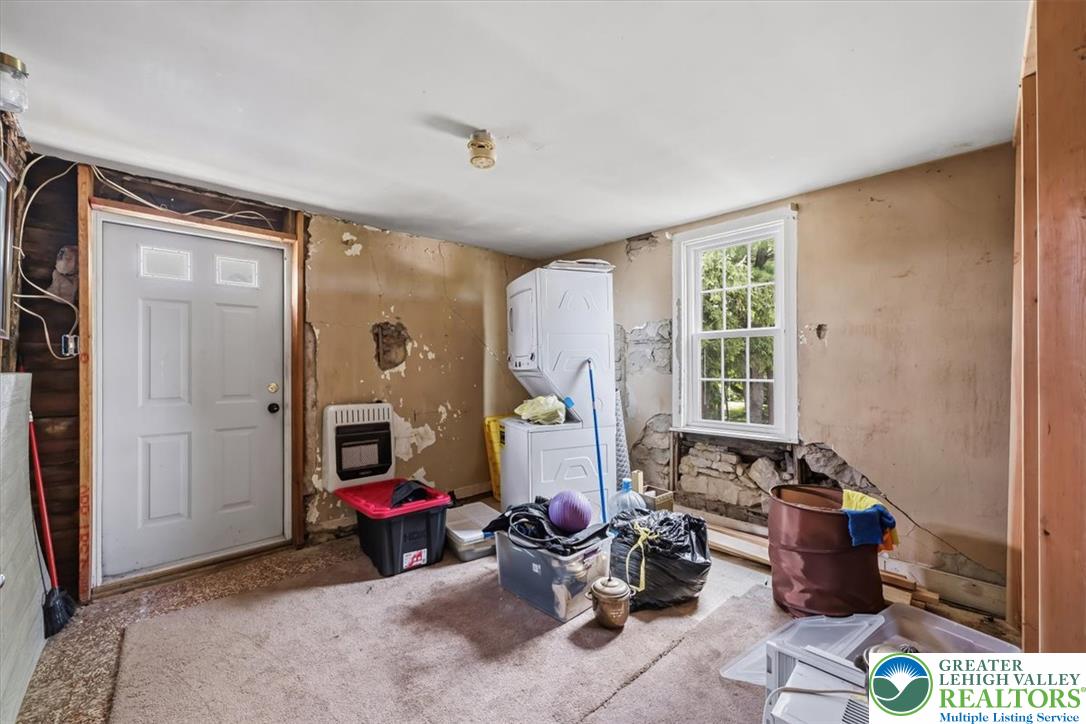 402 West Moorestown Road