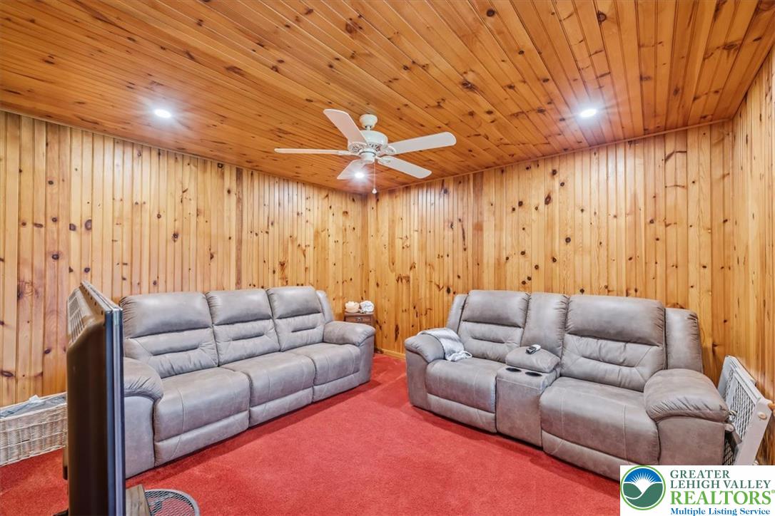 163 Mulberry Lane