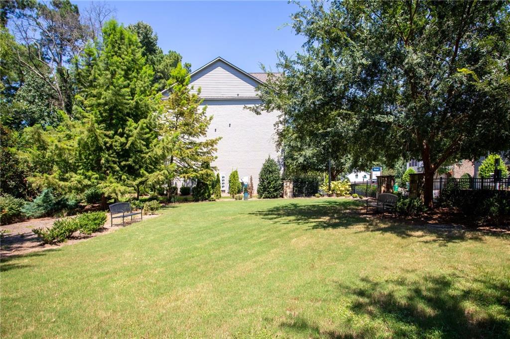 2531 Skyland Drive NE