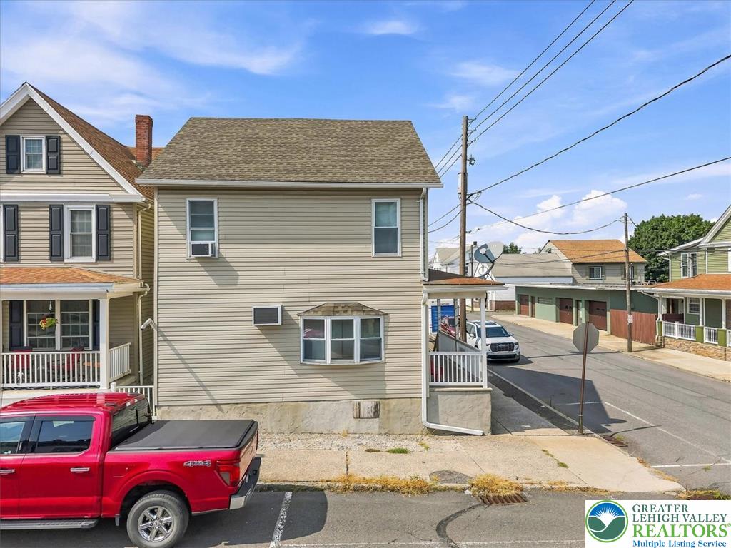 54 East White Street