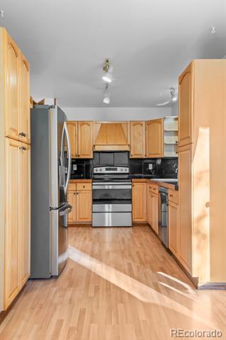 804 Oakwood Drive