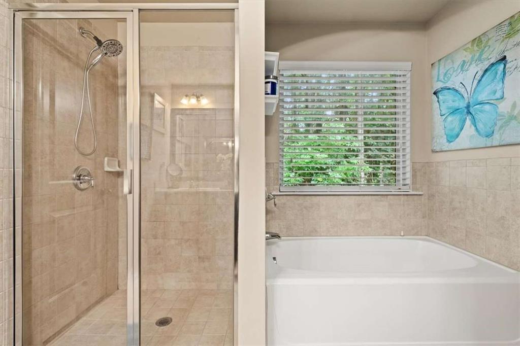 36 Grampian Way Unit 4