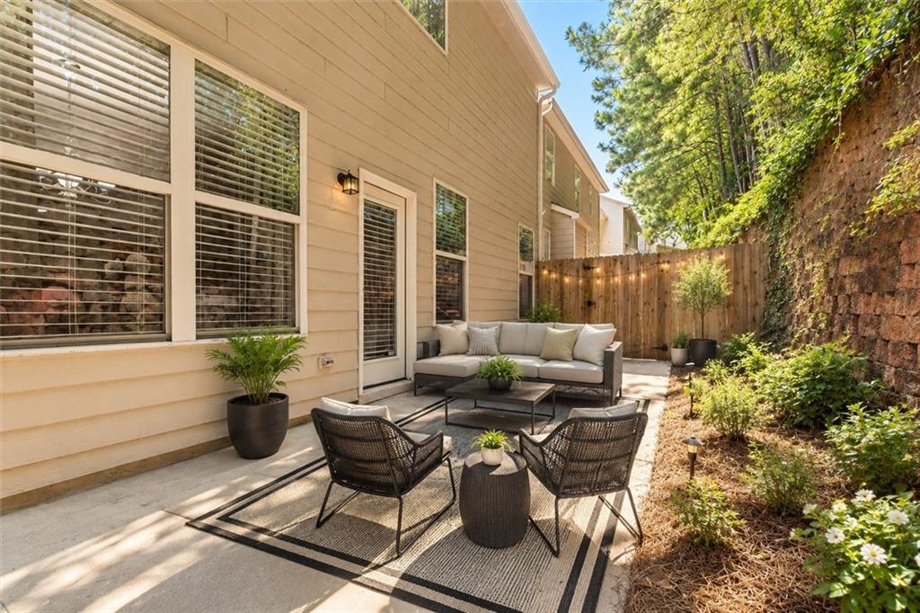 36 Grampian Way Unit 4