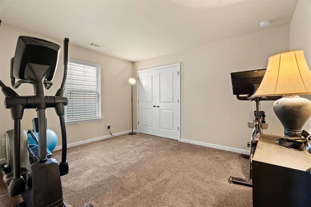 36 Grampian Way Unit 4