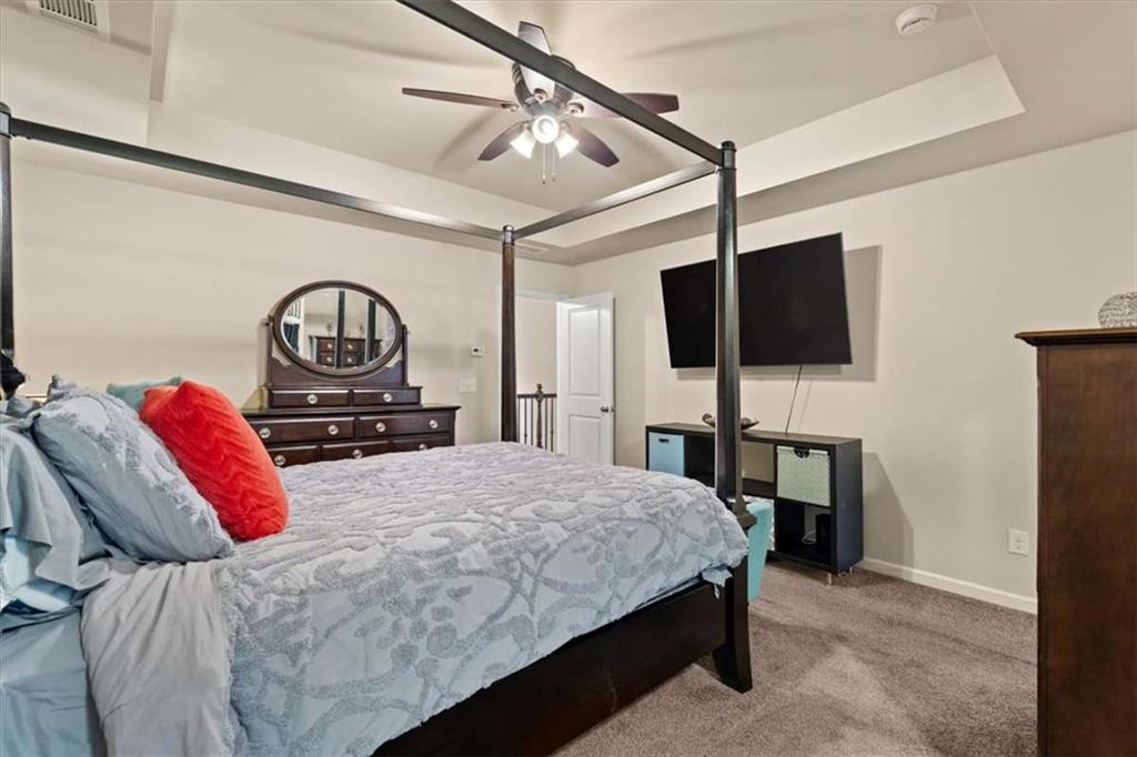 36 Grampian Way Unit 4