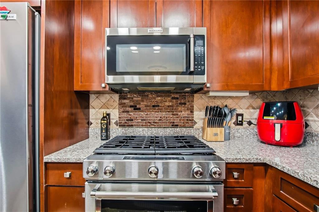 3338 Peachtree Road NE Unit 2105