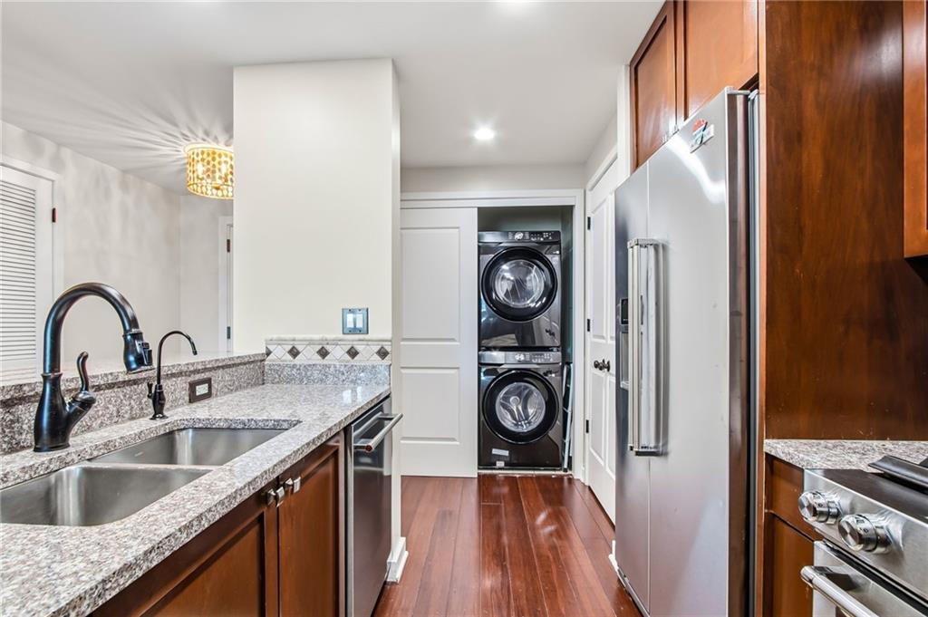 3338 Peachtree Road NE Unit 2105