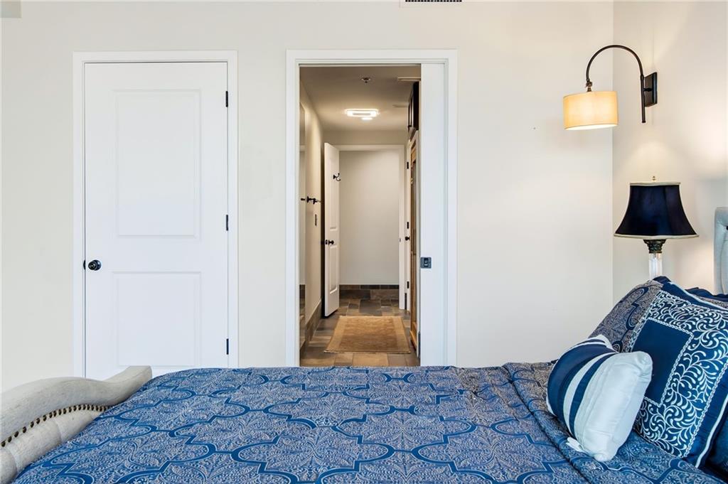3338 Peachtree Road NE Unit 2105