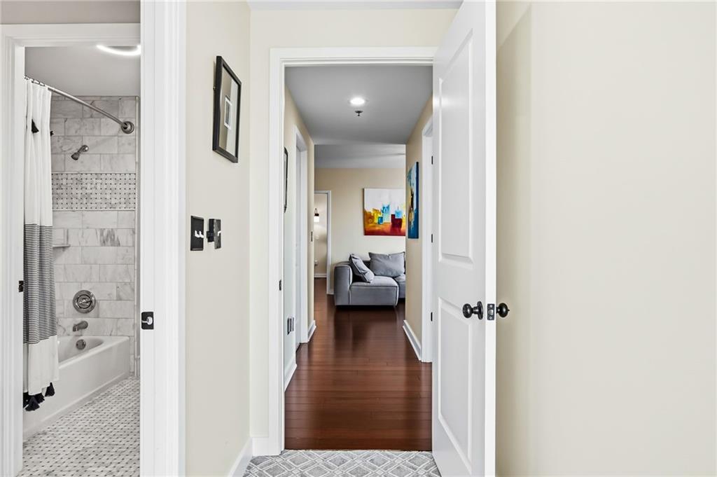 3338 Peachtree Road NE Unit 2105