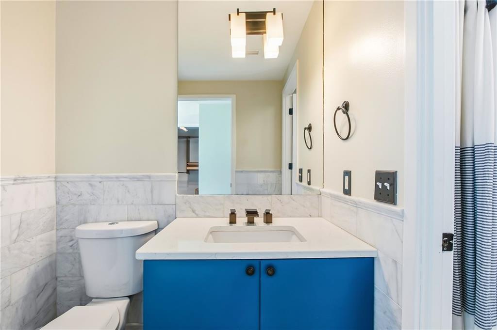 3338 Peachtree Road NE Unit 2105