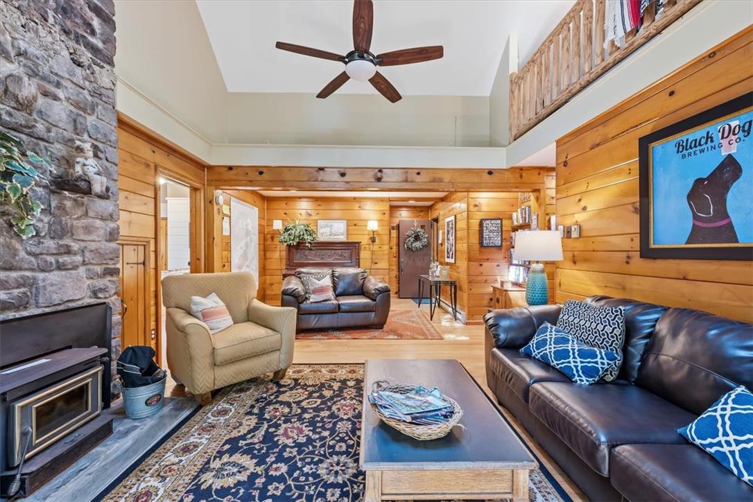 78 Crest Drive