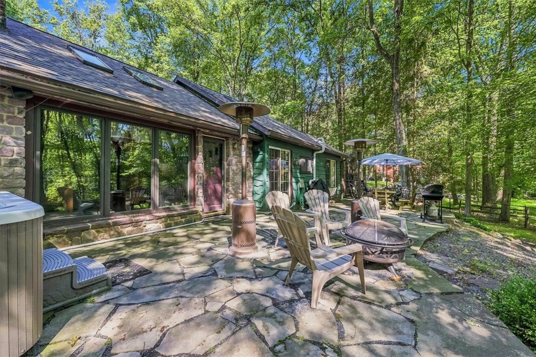 78 Crest Drive