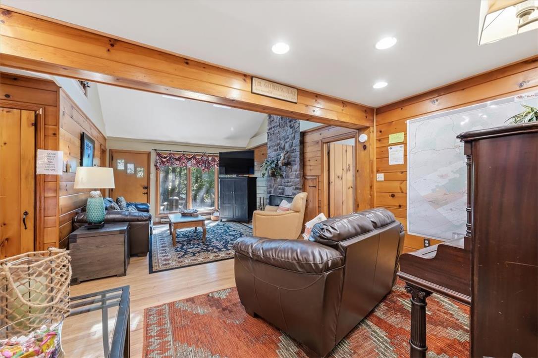 78 Crest Drive