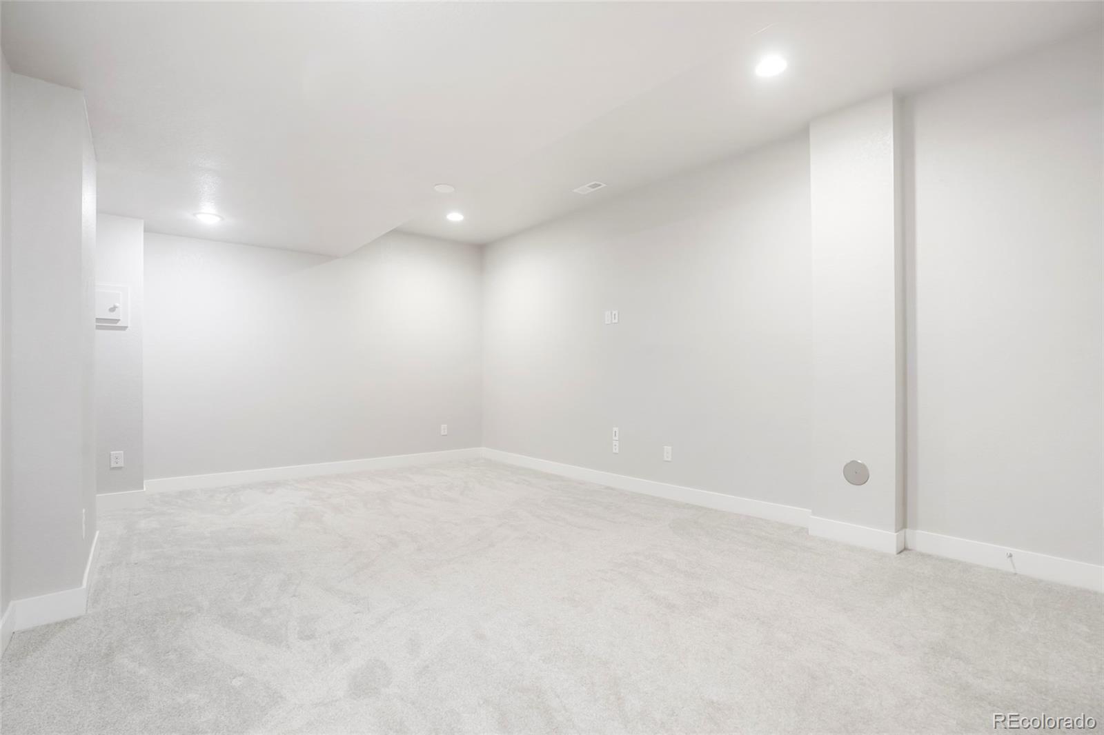 20968 E 60th Place