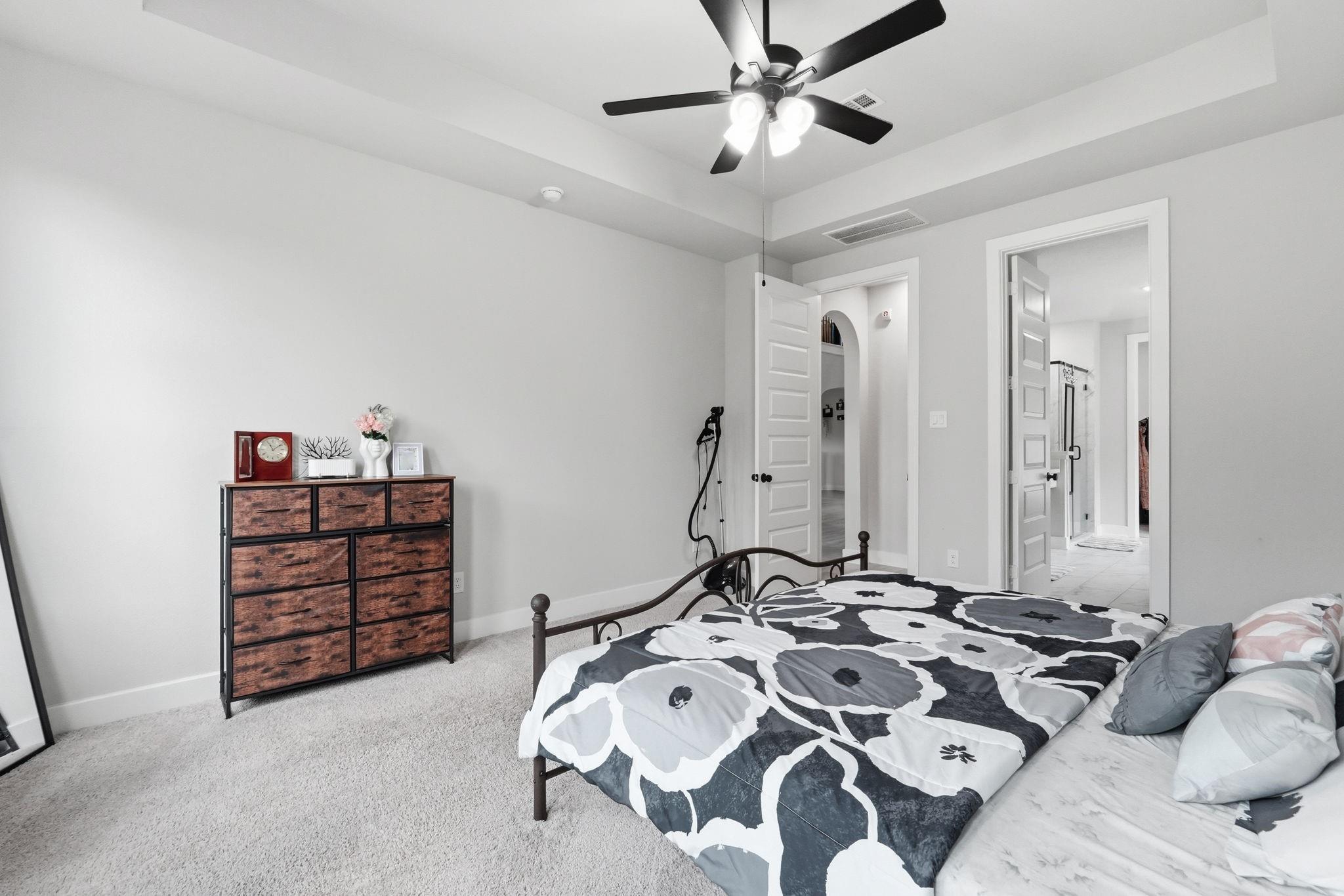 2842 Acacia Grove Drive