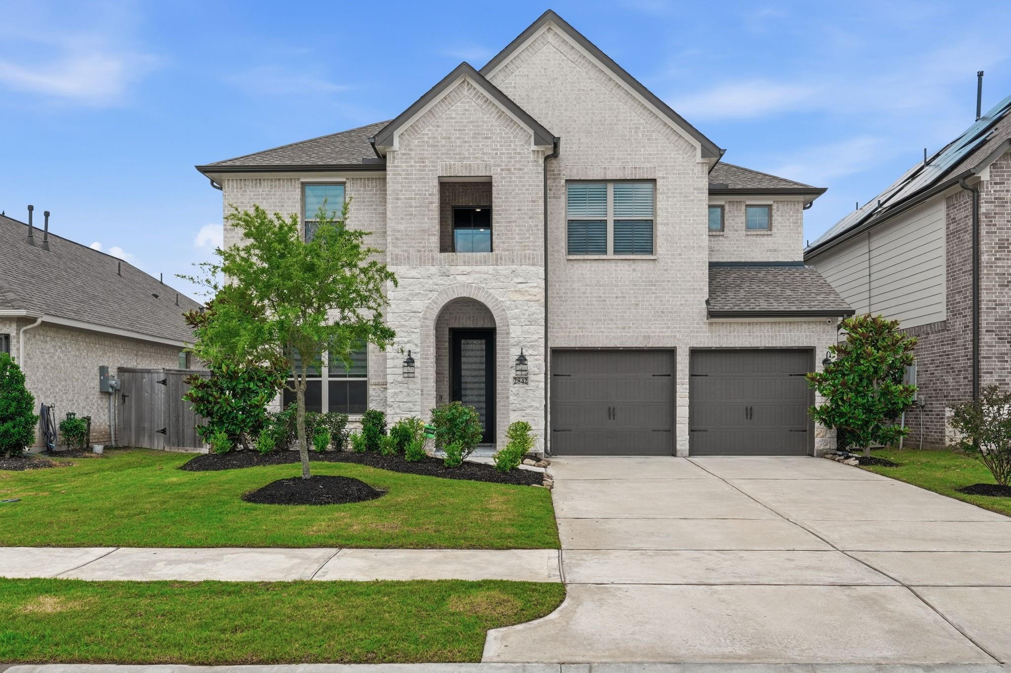 2842 Acacia Grove Drive