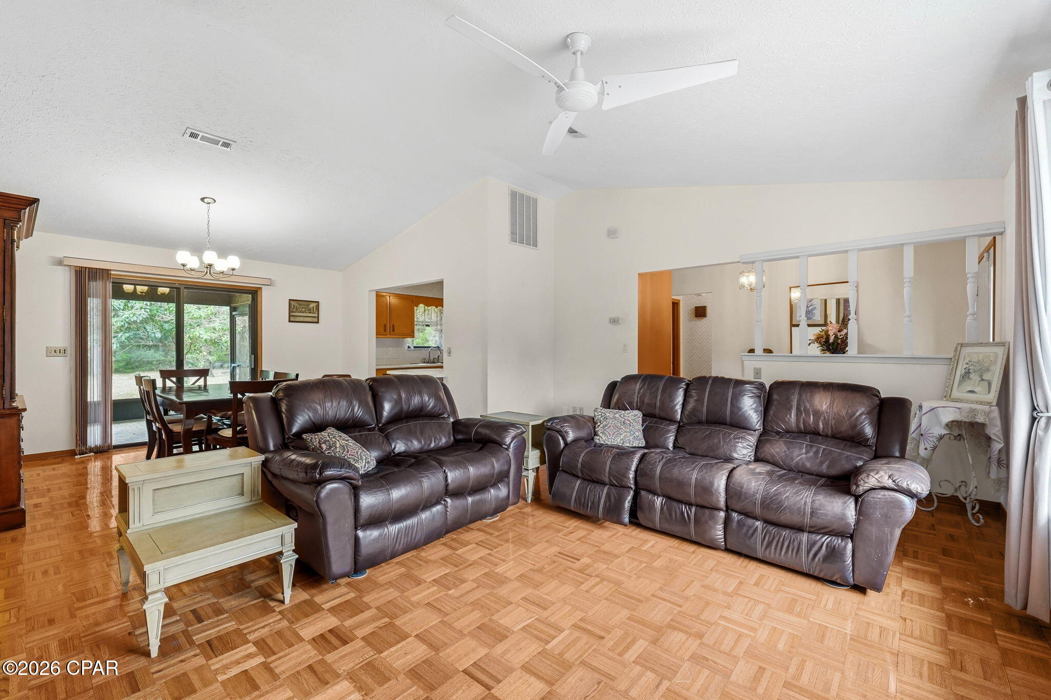 3922 Vistula Drive