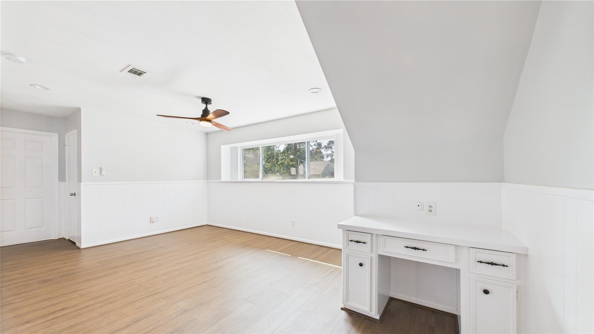 1107 Verret Lane