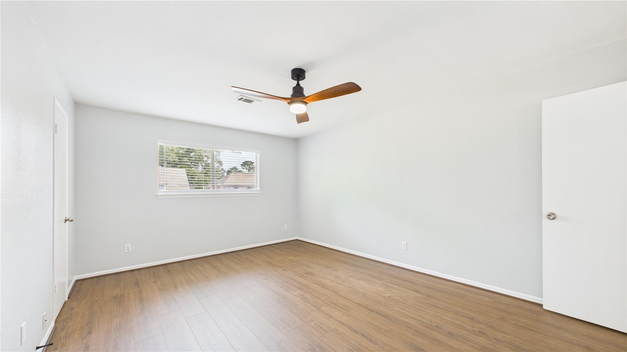 1107 Verret Lane