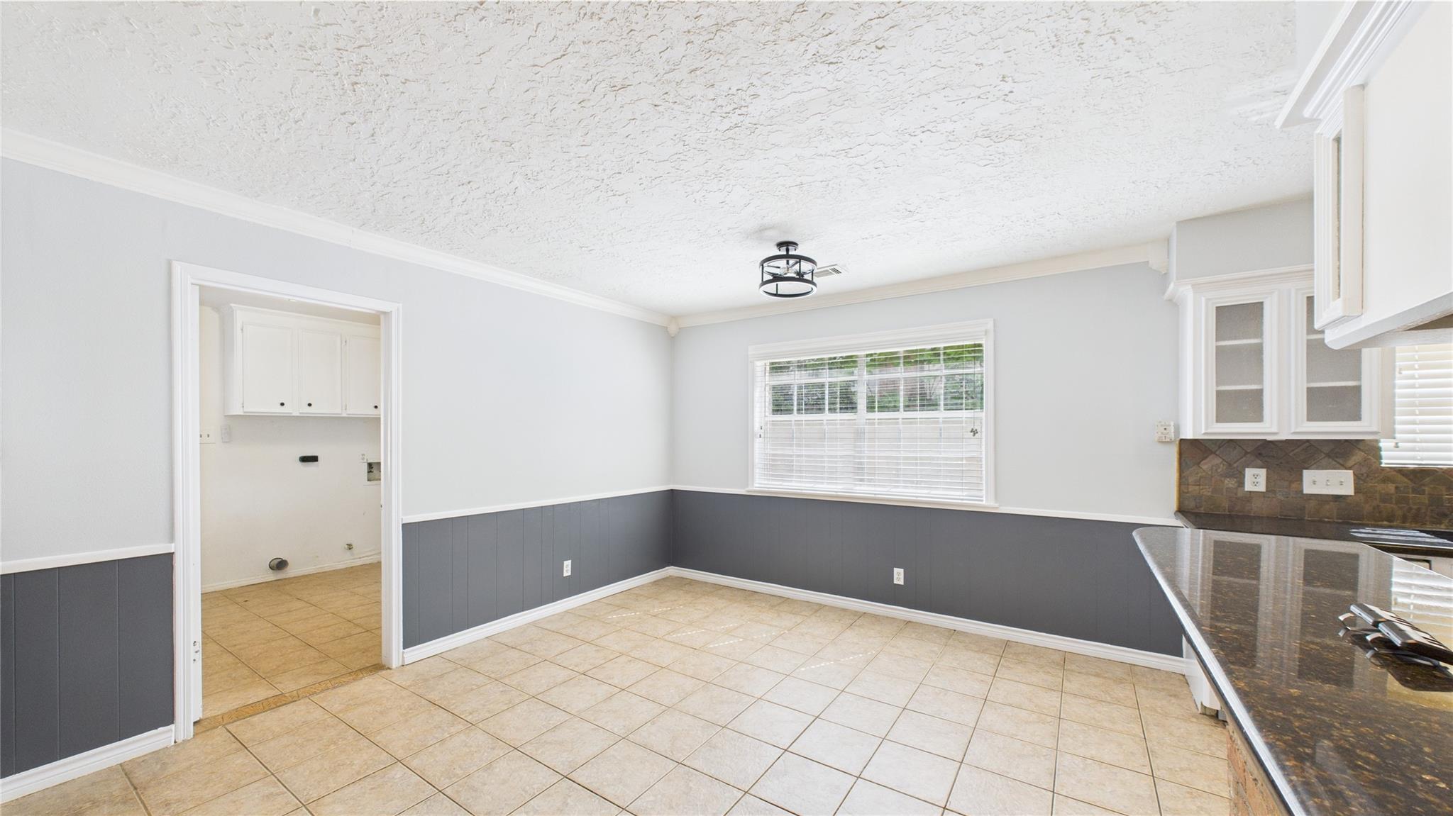 1107 Verret Lane