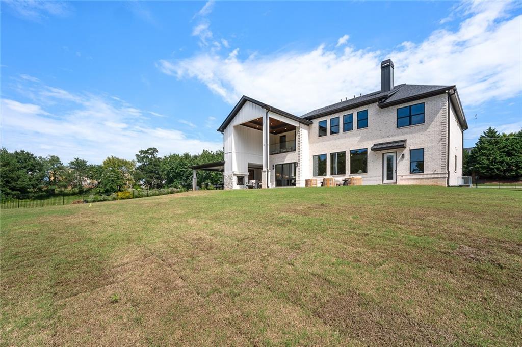 2182 Prospect Road NE