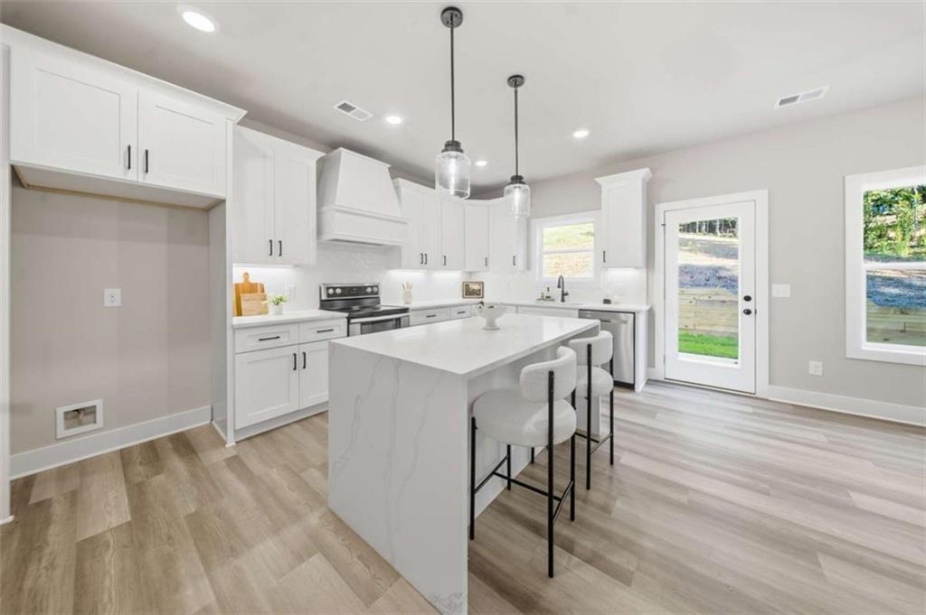 3035 Hamilton Road