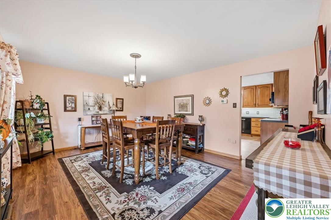 322 West 10th Street