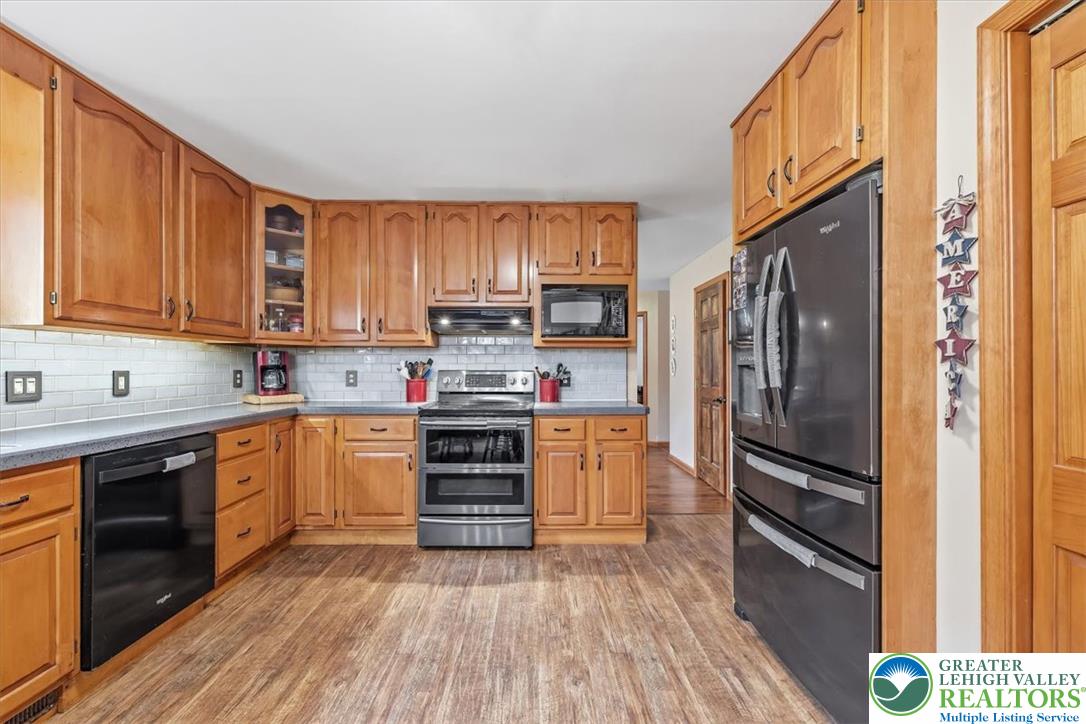 322 West 10th Street