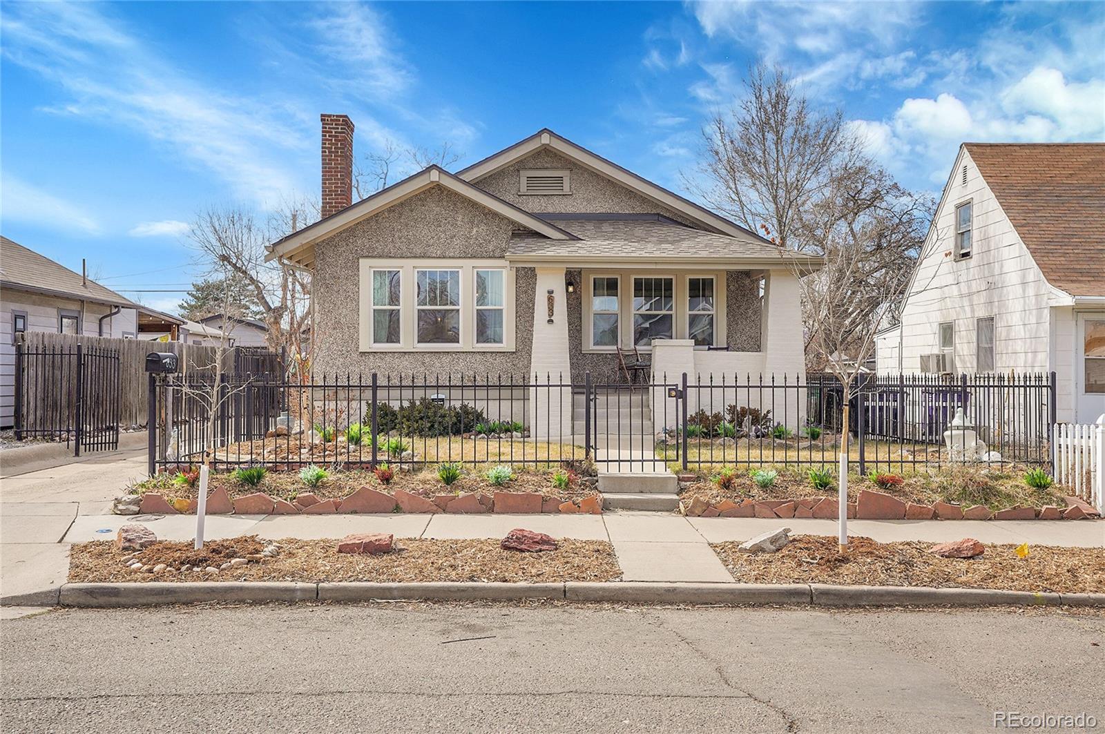 633 Lowell Boulevard