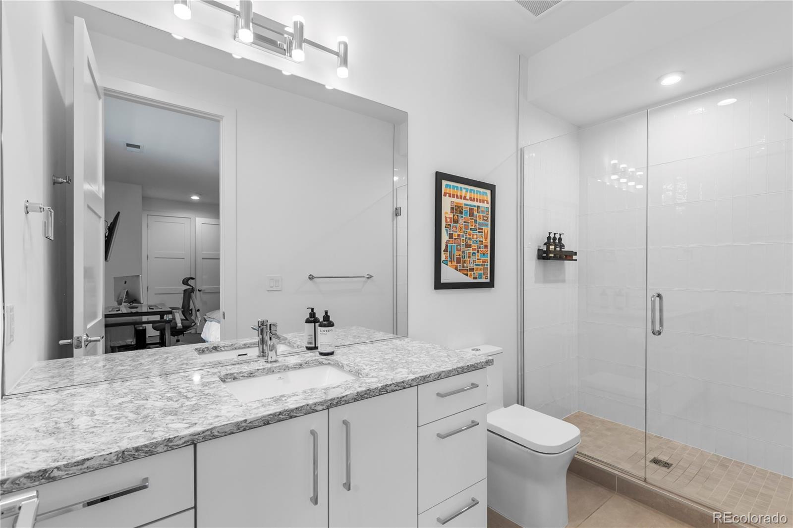 818 Ash Street Unit: 3