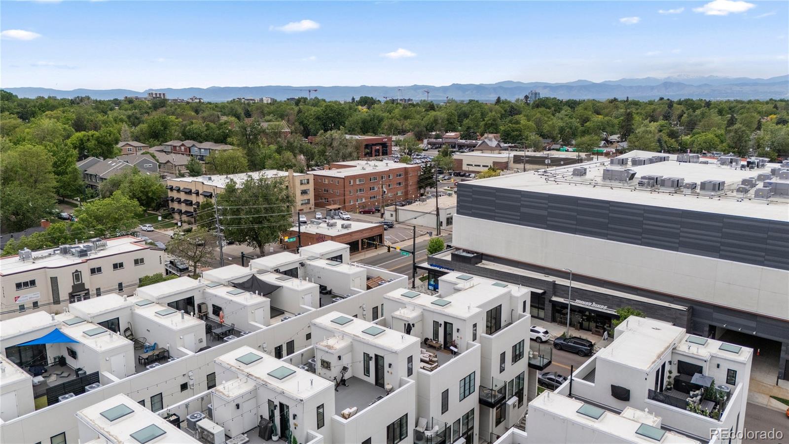 818 Ash Street Unit: 3