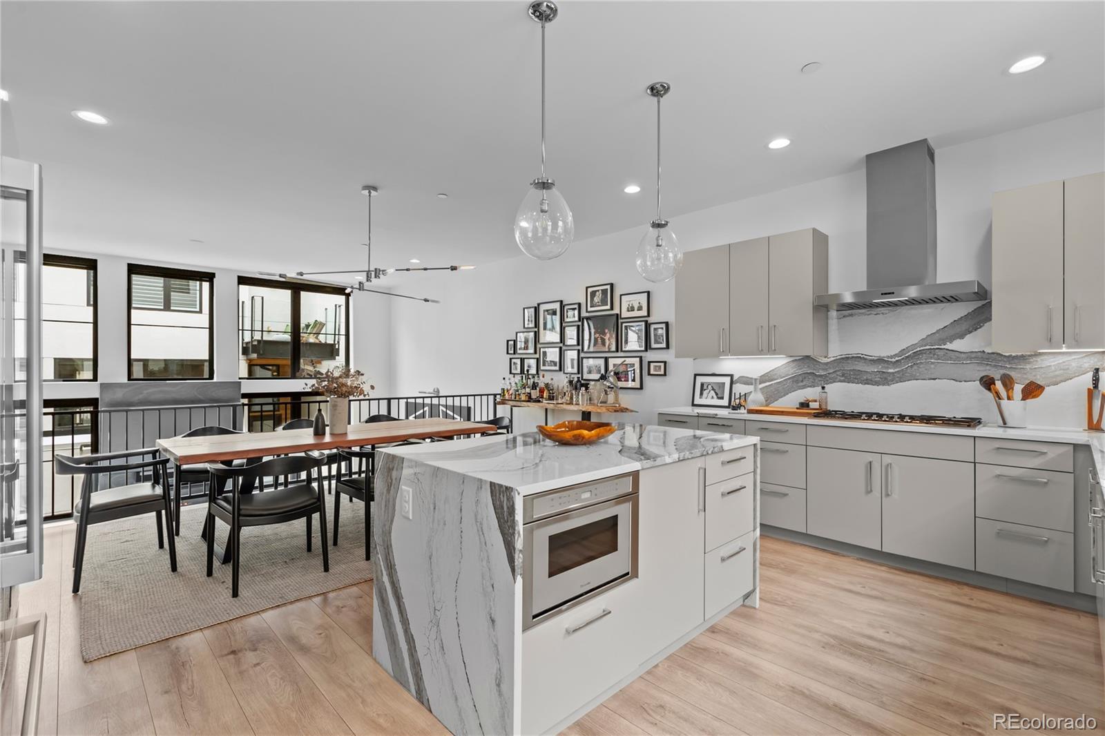 818 Ash Street Unit: 3