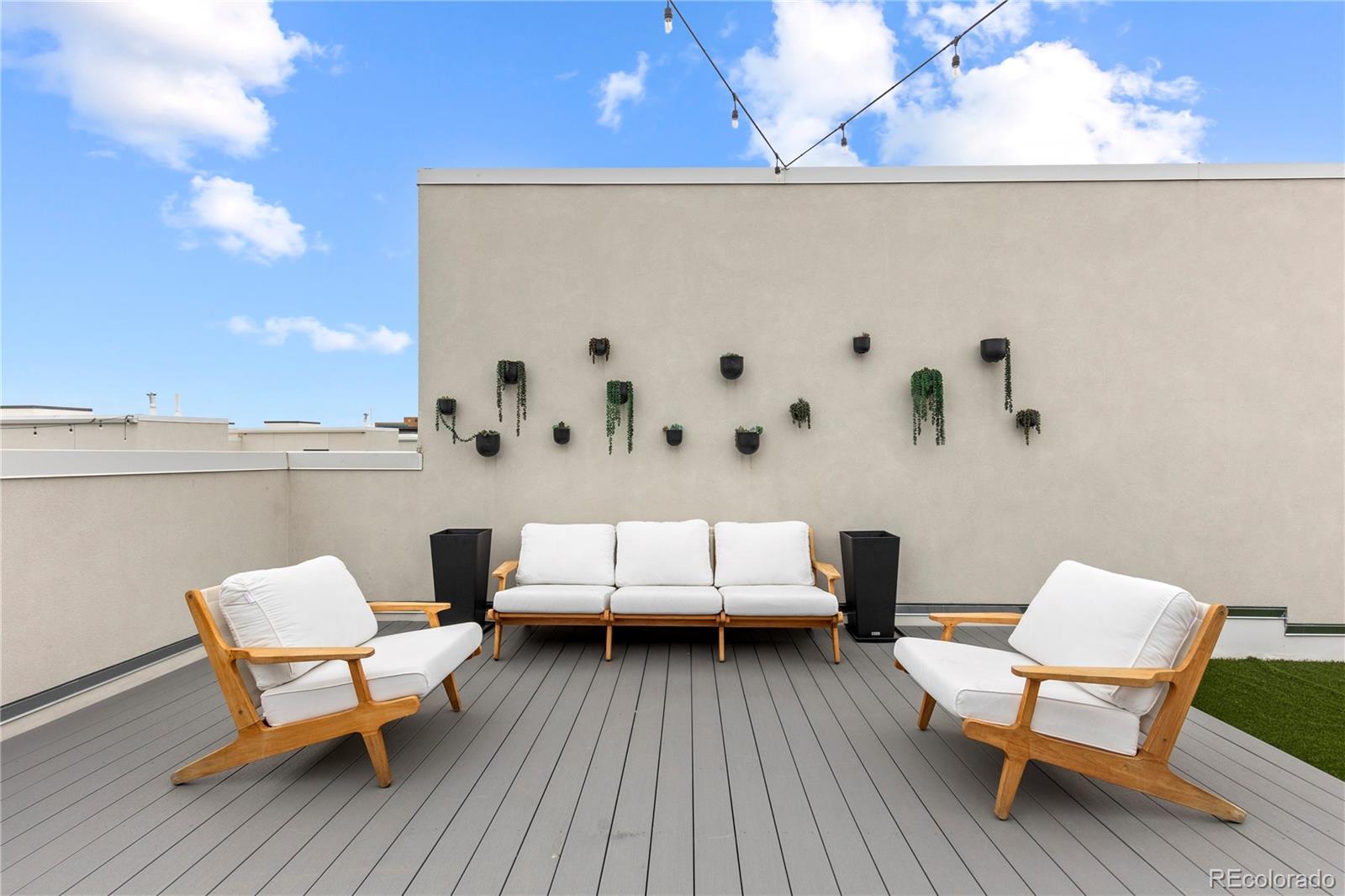 818 Ash Street Unit: 3
