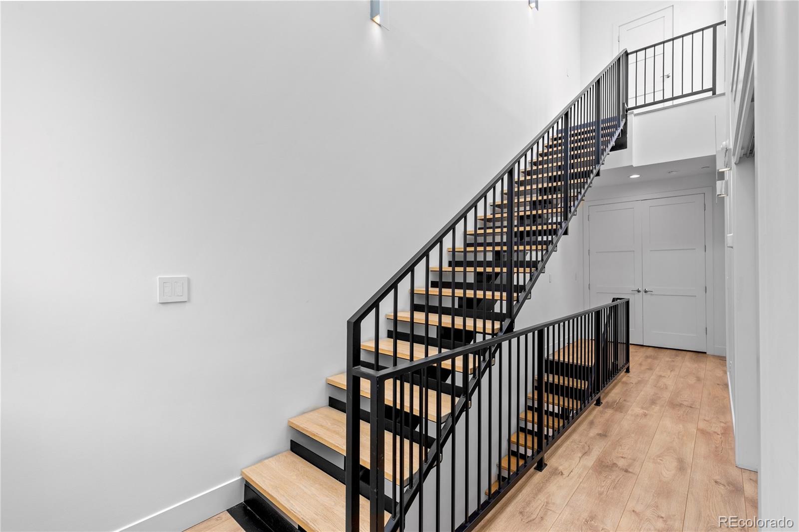 818 Ash Street Unit: 3