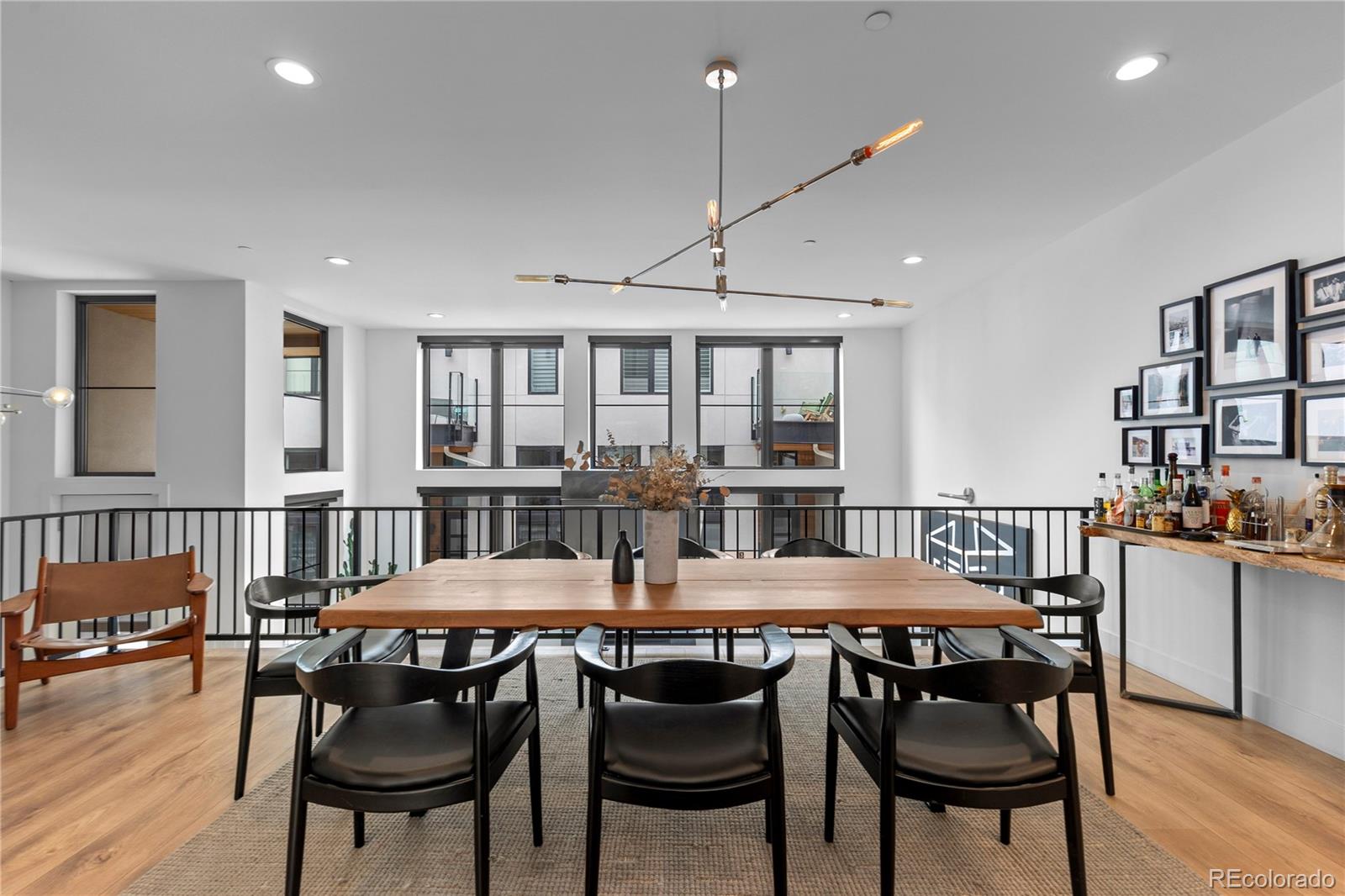 818 Ash Street Unit: 3