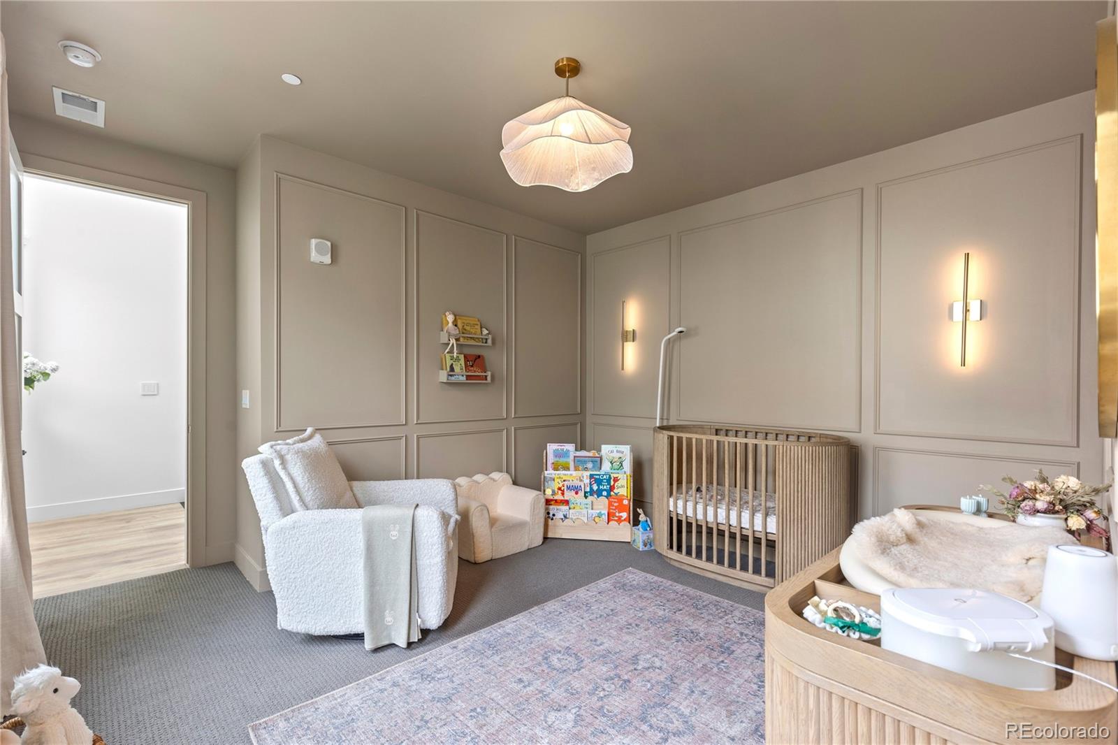 818 Ash Street Unit: 3