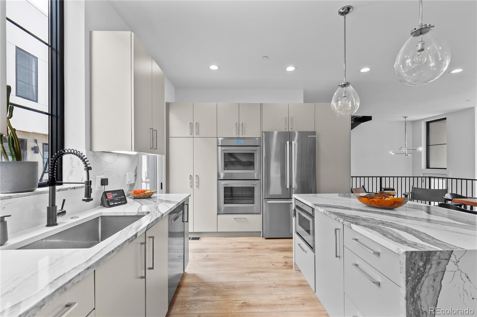 818 Ash Street Unit: 3