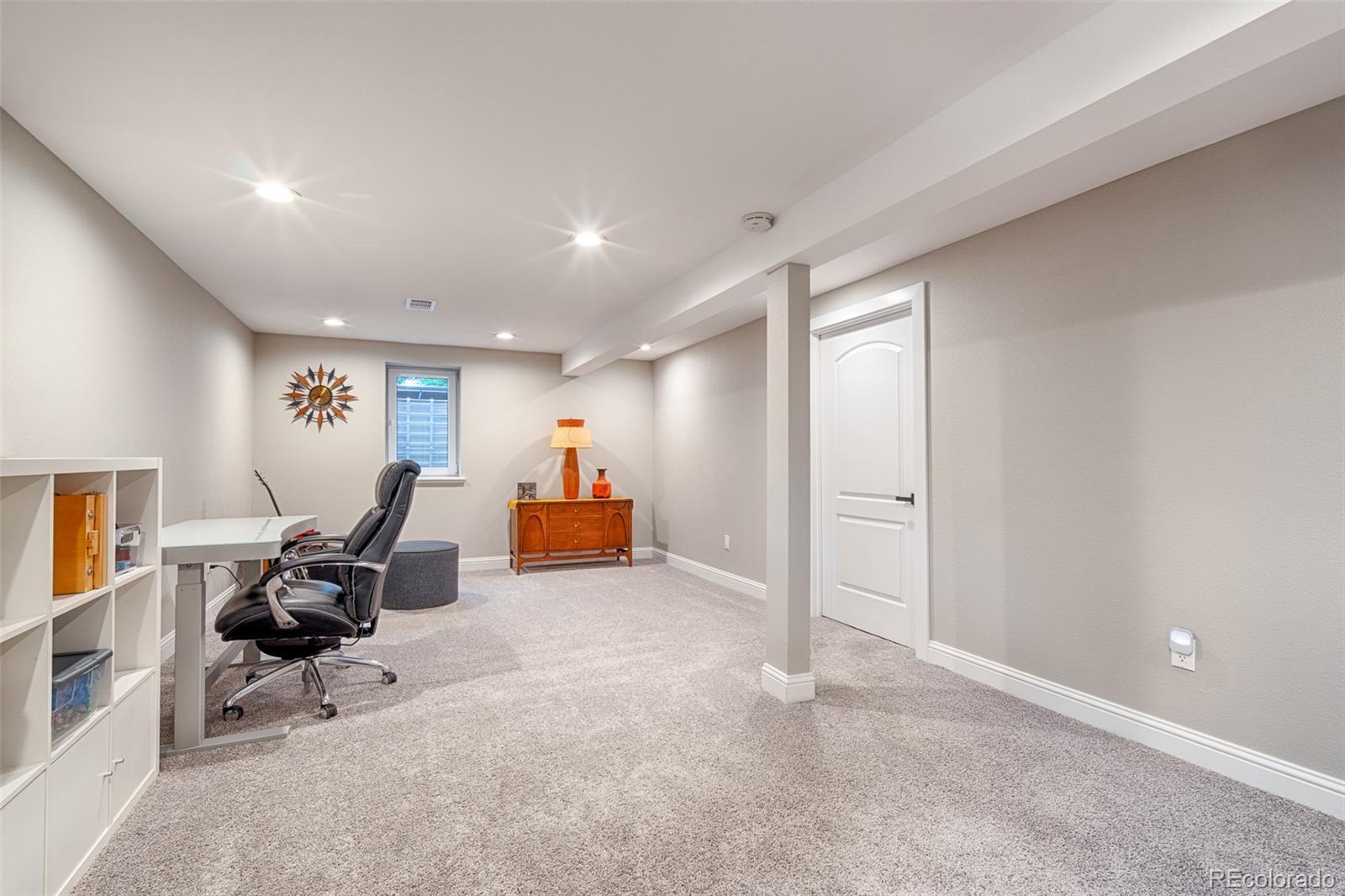 3767 E Fair Place