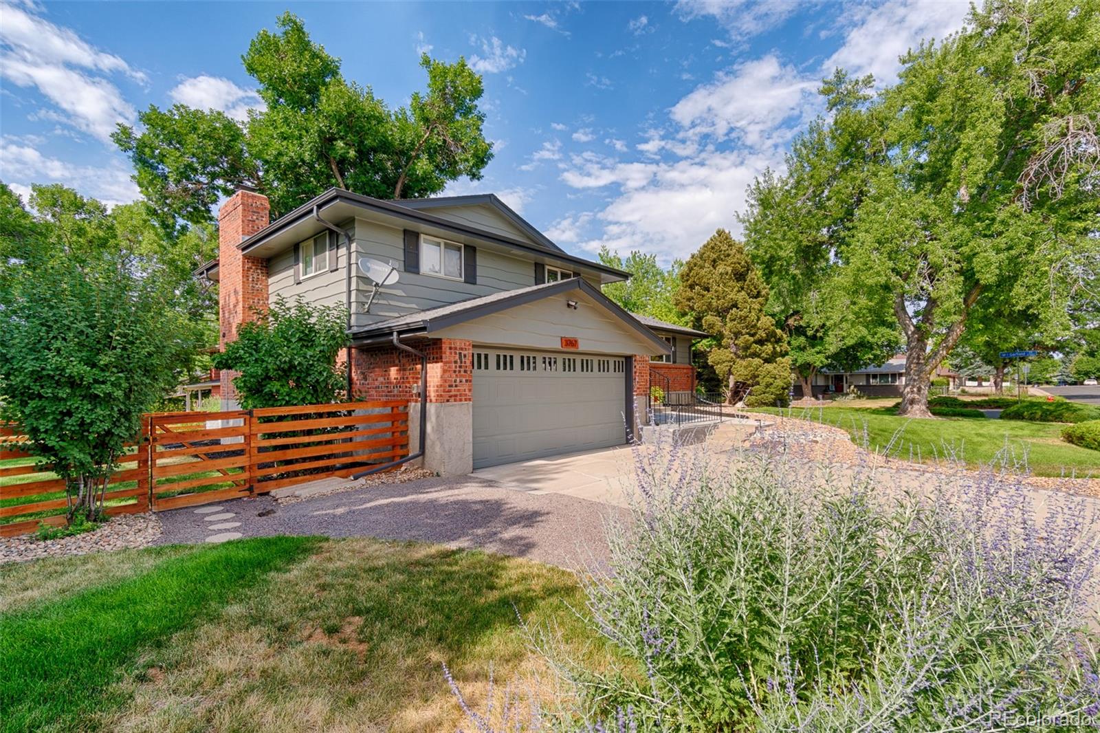 3767 E Fair Place