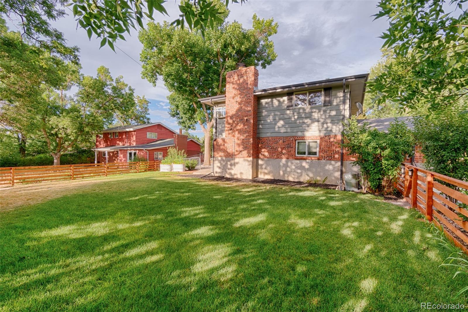 3767 E Fair Place