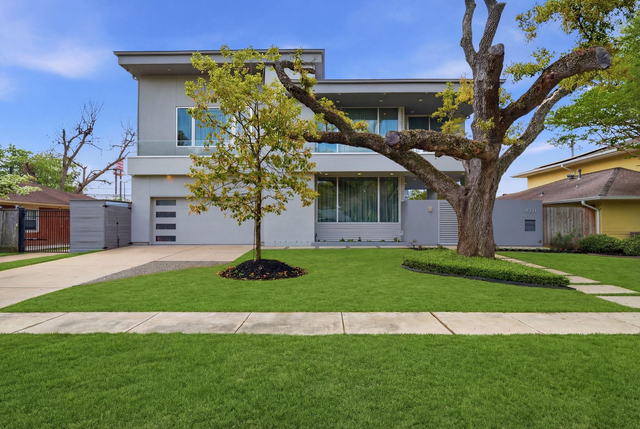 4211 Markham Street